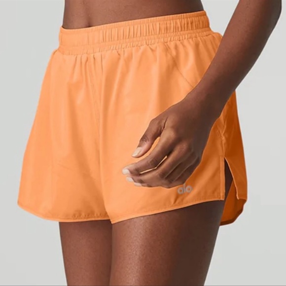 Alo Yoga Ivy League Dolphin Shorts - Picture 3 of 6